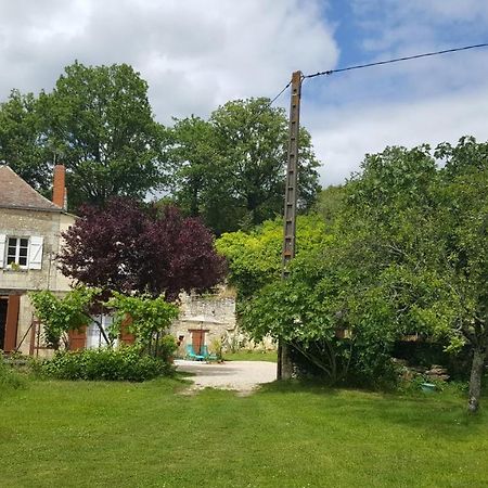 Gite De La Pivarderie Senille Exterior foto
